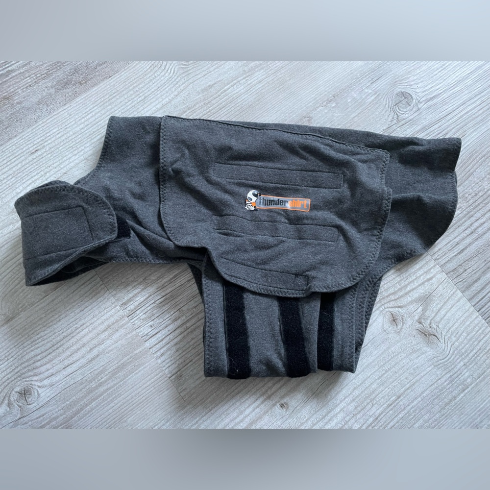 Gray Dog Thundershirt